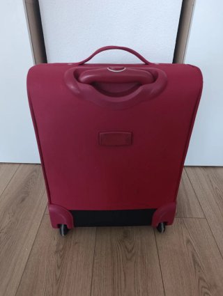 Maleta de cabina Paco Martínez roja