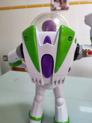 Buzz Lightyear Figura Articulada