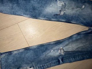 Pantalón vaquero Eoto Talla 44 Roto Cremallera