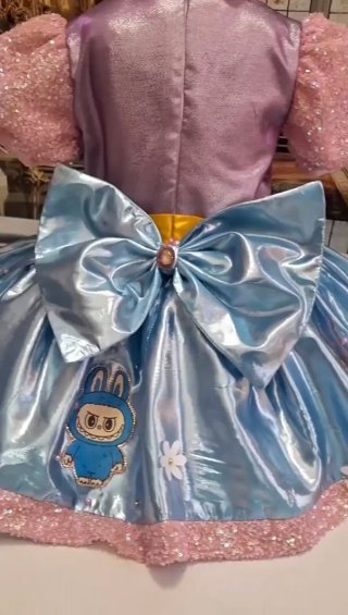 Vestido infantil Labubu 6 años