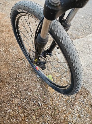 Bicicleta GT Naranja