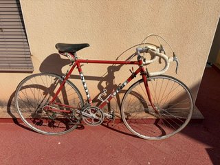 Bicicleta de carretera marca Zeus 1977