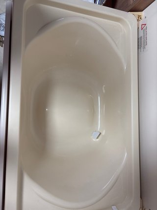 Cuna y Cómoda bañera bebé