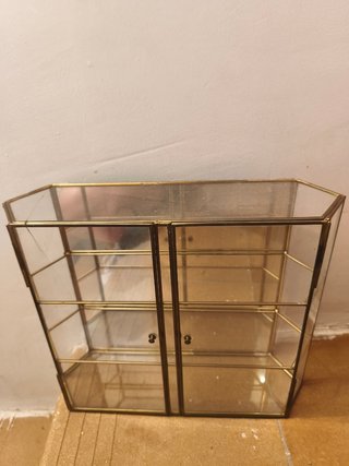 Vitrina expositor cristal y metal