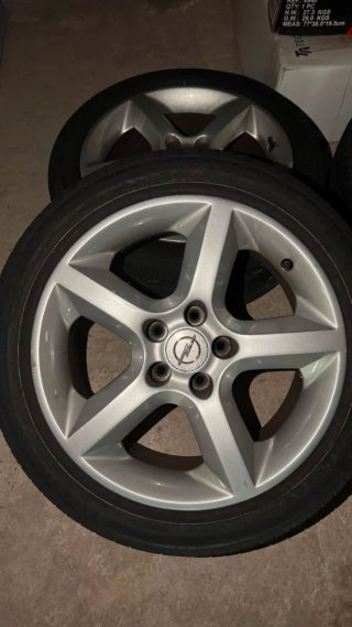 Llantas Opel 17” 5x110 Originales + Neumáticos