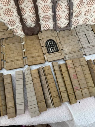 lote 74 piezas de playmobil  de castillos se vende