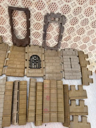 lote 74 piezas de playmobil  de castillos se vende
