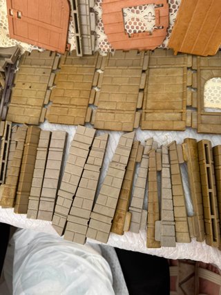 lote 74 piezas de playmobil  de castillos se vende