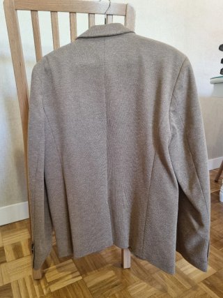 Chaqueta beige-marrón