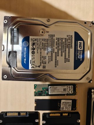 Discos SSD samsung y HDD lote de 8