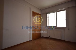 Piso en venta en Bellas Vistas en Madrid