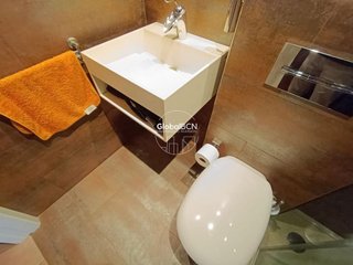 Piso en venta en Sant Andreu de Palomar en Barcelona
