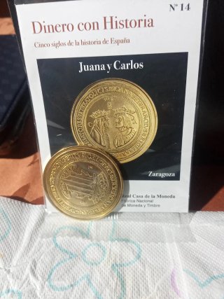 Moneda 100 Ducados Juana y Carlos 1528