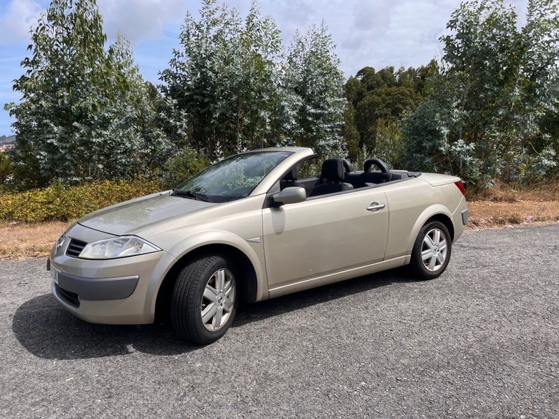 Renault Megane Coupe Cabrio 2005 - foto 1