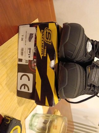 Zapatos Skechers Seguridad Talla 36 Nuevos