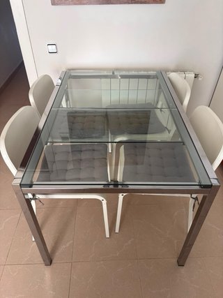 Mesa Comedor Extensible Cristal y Sillas