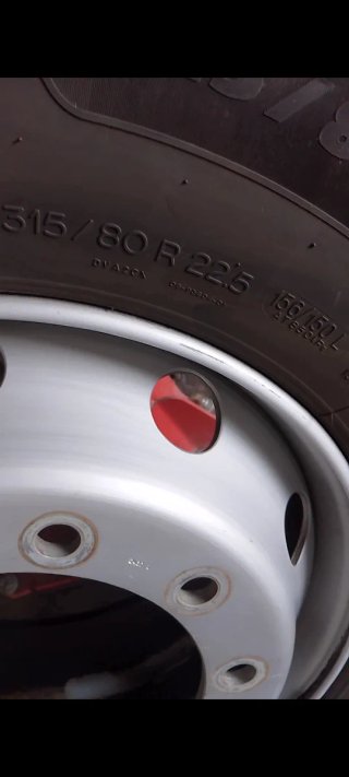 Michelin 315-80-22.5 Dirección Semi Nuevas