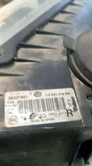 Volkswagen 11724 faro derecho 7l6941026bk touareg