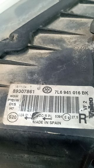 Volkswagen 11724 faro derecho 7l6941026bk touareg