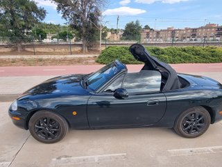 Mazda MX-5 1999