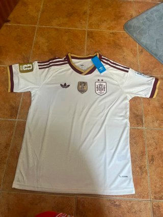 Camiseta Adidas Talla S Blanca y Dorada