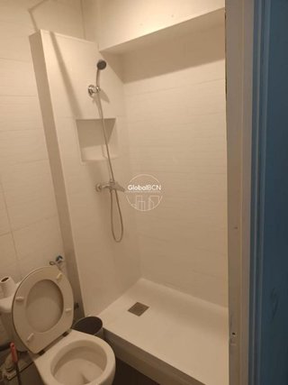 Local comercial en venta en Santa Eulàlia en Hospitalet de Llobregat, L´