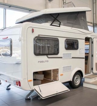Caravana Eriba Feeling con muchos extras incluido