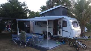 Caravana Eriba Feeling con muchos extras incluido