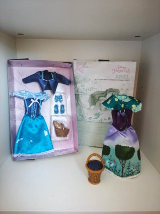 Muñeca Disney Rapunzel con 2 sets ropa princesas