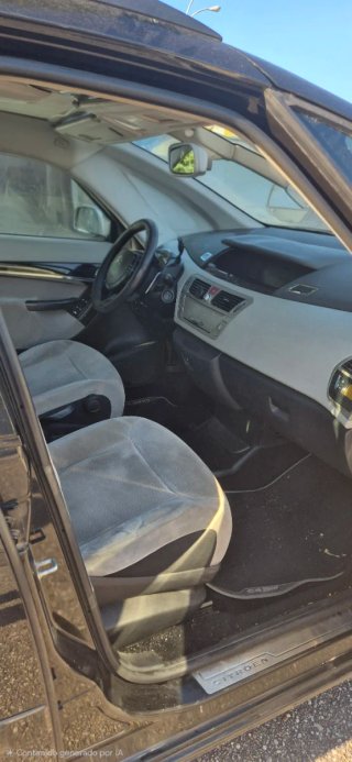Citroen Grand C4 Picasso 2010
