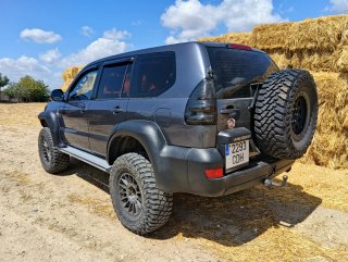 Toyota Land Cruiser 2003