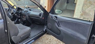Rover 25 2001