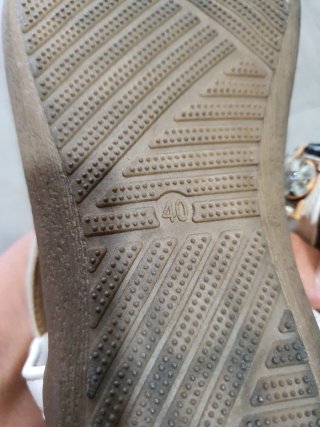 Sandalias WK con abalorios 40