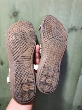 Sandalias WK con abalorios 40