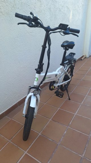 Bicicleta Eléctrica Plegable Blanca