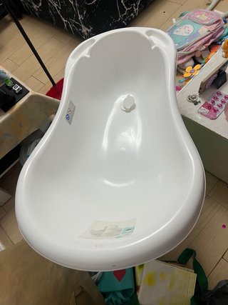 Bañera de bebé blanca