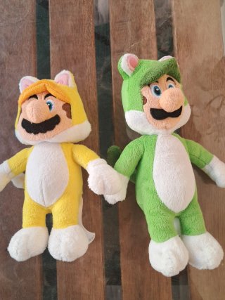 Lote 3 peluches Mario: Mapache y Gato