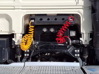 DAF FT XF 480 - CABEZA TRACTORA