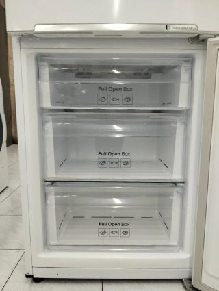 Nevera marca SAMSUNG