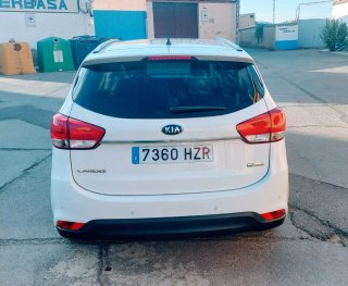 KIA Carens 2015