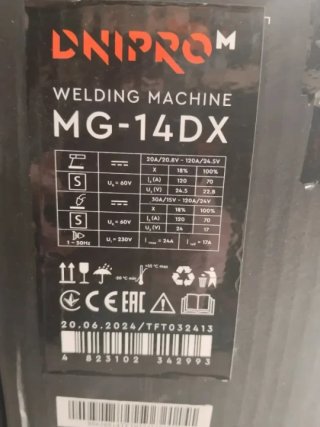 Soldadora Dnipro-M MG-14DX 4000W Semiautomatica
