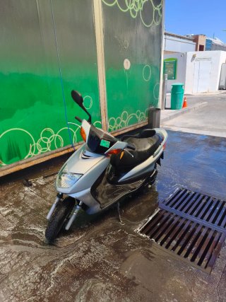 Yamaha X - Etiqueta B - ITV 2028