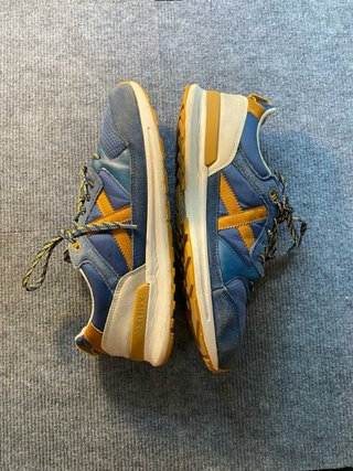Zapatillas Munich Alpha 76 en azul, amarillo 45