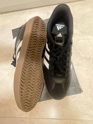 Zapatilla Adidas VL Court 3.0 Negra Talla 48