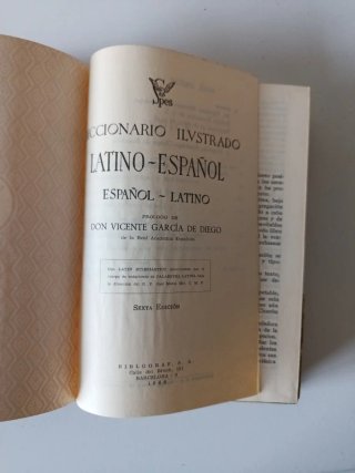 Diccionario Latino Español
