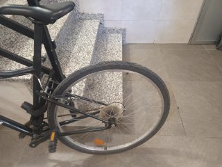 Bicicleta Riverside Negra