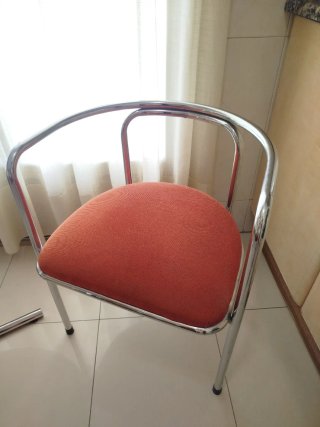 Comedor Space Age Mesa Cristal y Sillas Naranja
