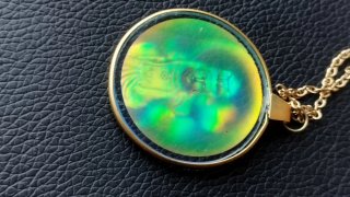 Colgante Vintage Holograma