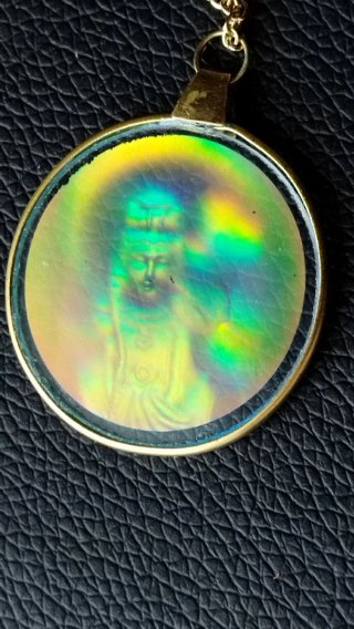 Colgante Vintage Holograma