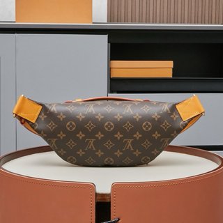 Bolso Riñonera Louis Vuitton Monogram Marrón y Ama